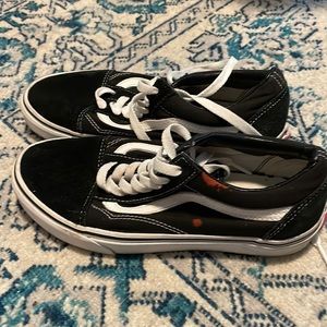Women’s Size 7 Vans